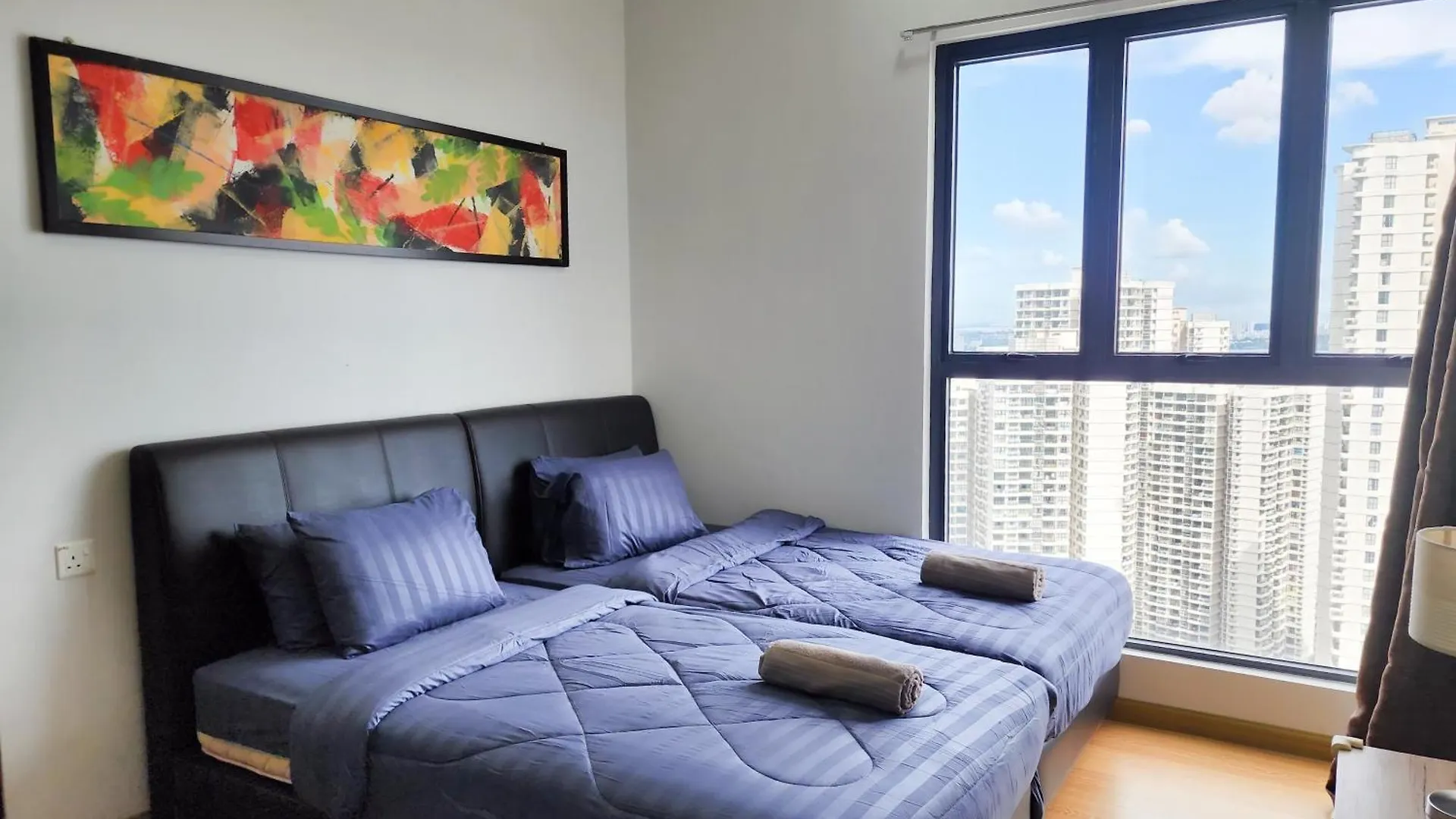 Hotpot In The Sky - Riverview In City By Cowidea Johor Bahru Apartment